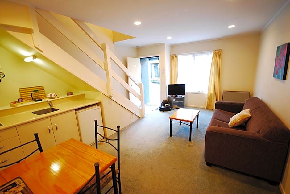 Baden Lodge Motel - PRIVATE SPA Bath