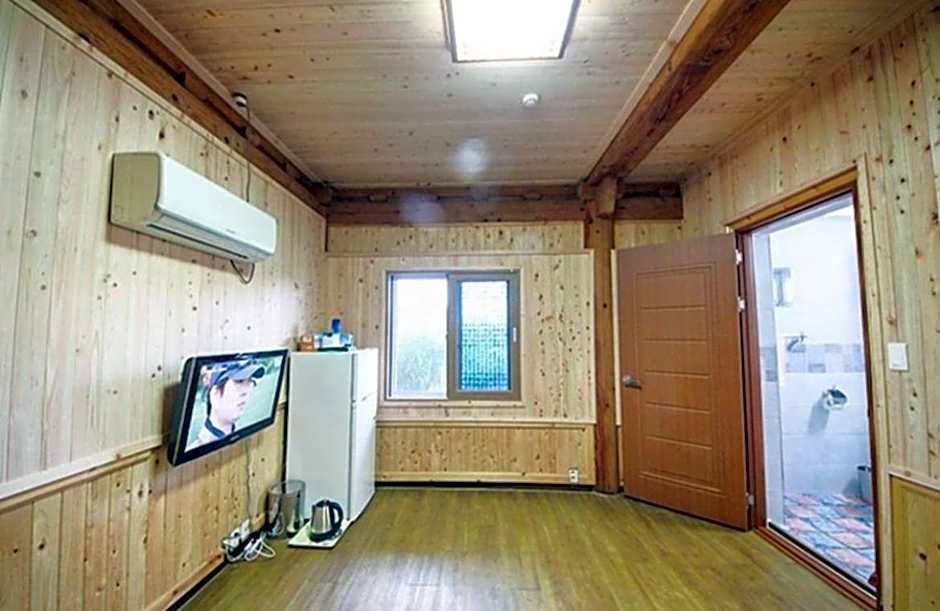 Doyosae Hanok Pension