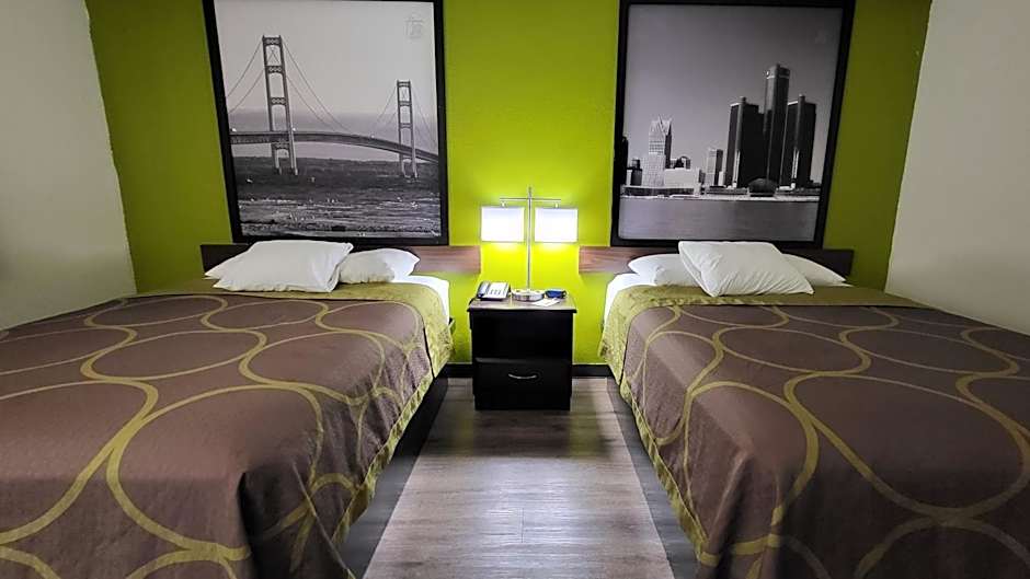 Super 8 by Wyndham Canton/Livonia Area