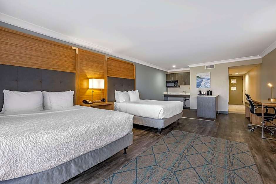 The Encinitan Hotel & Suites