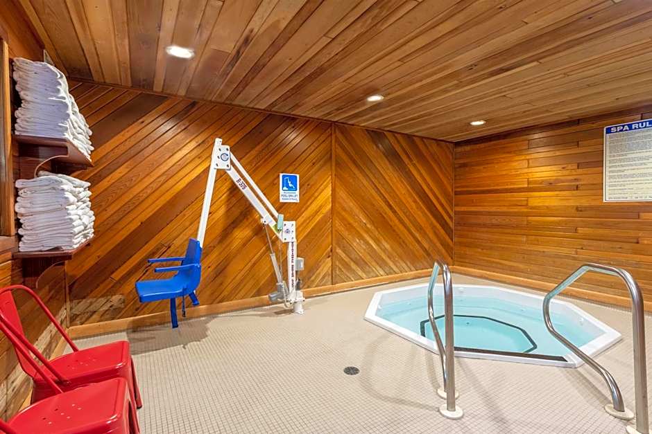 Super 8 by Wyndham Duluth