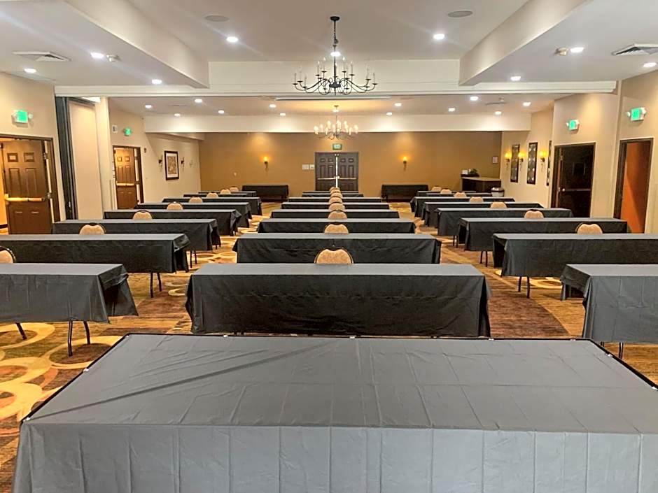 Holiday Inn Dublin - Pleasanton By IHG