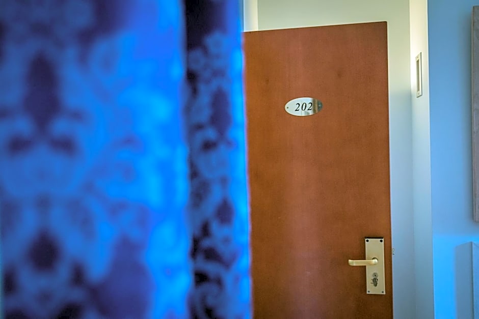 Maritsas Hotel & Suites