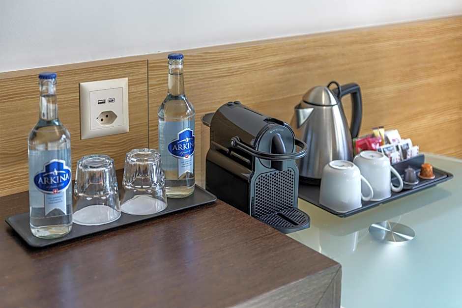 Hilton Geneva Hotel & Conference Centre