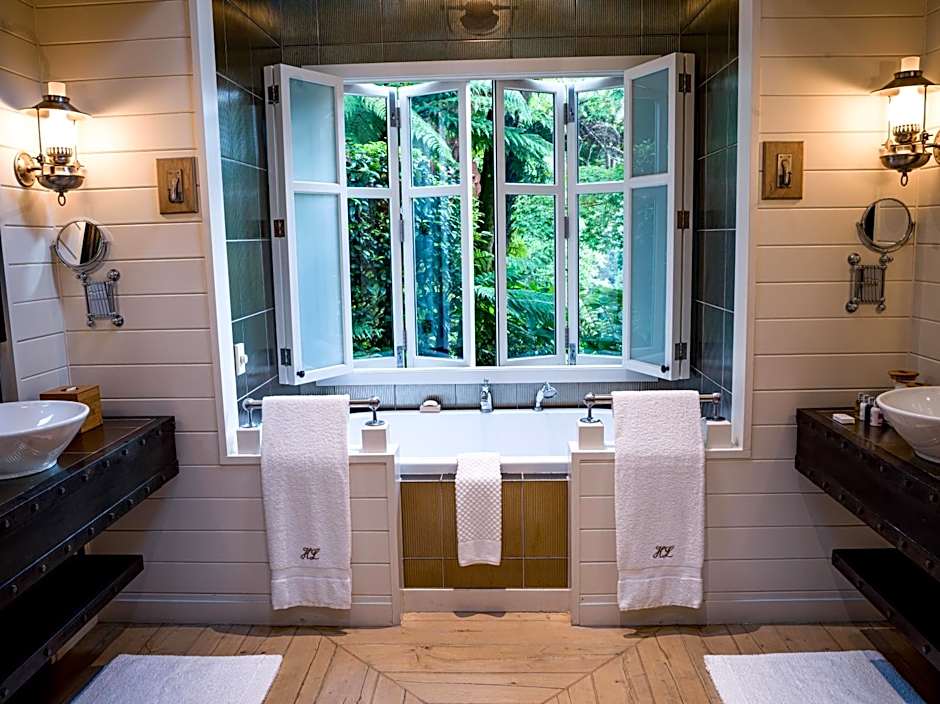 Huka Lodge, Beckons