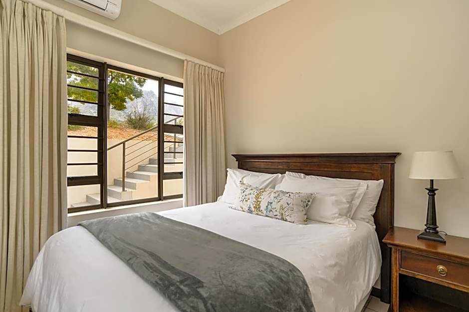 Vredehoek Guest Farm