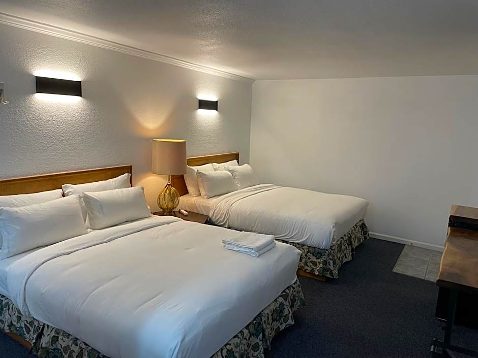 The Aztec Motel & Creative Space