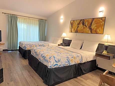 Standard Queen Room with Two Queen Beds