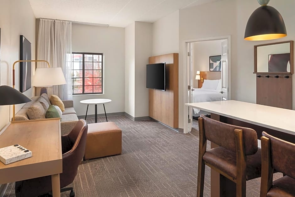 Staybridge Suites Minneapolis-Maple Grove