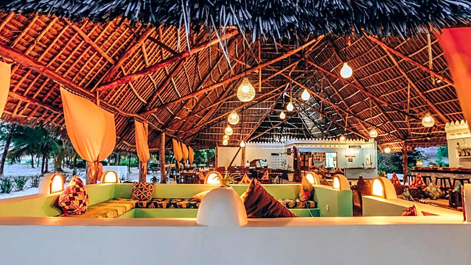 Hakuna Majiwe Beach Resort