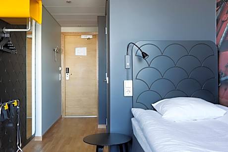 Compact Single Room