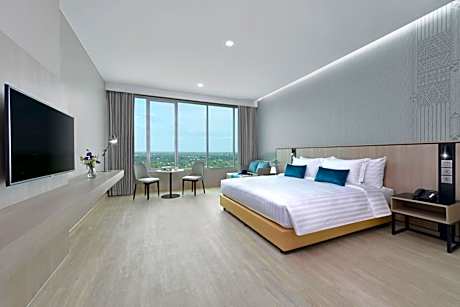 Grand Deluxe King Suite  2 Pax