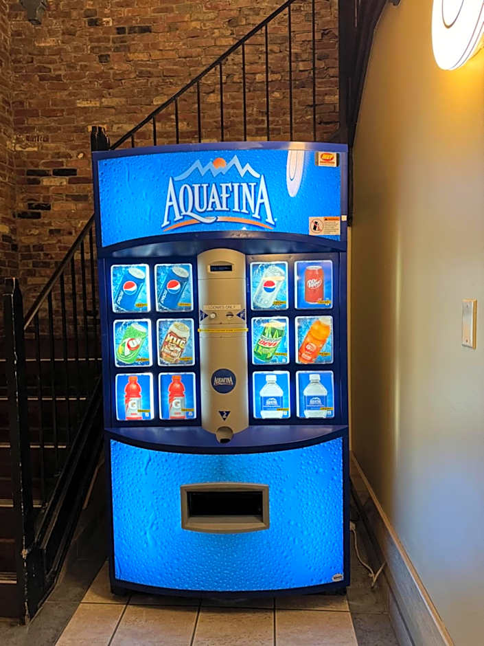 Divya Sutra Plaza and Conference Centre, Vernon