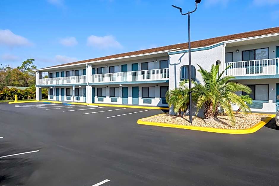 Quality Inn Orange City near Blue Spring State Park