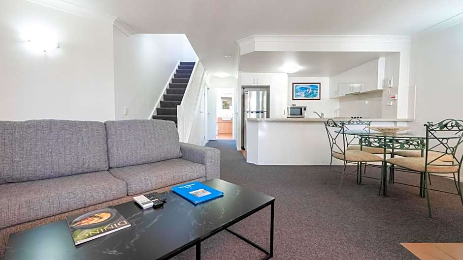 Burleigh on the Beach