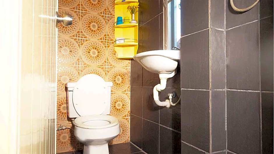 Sabina Guesthouse Kamala Beach