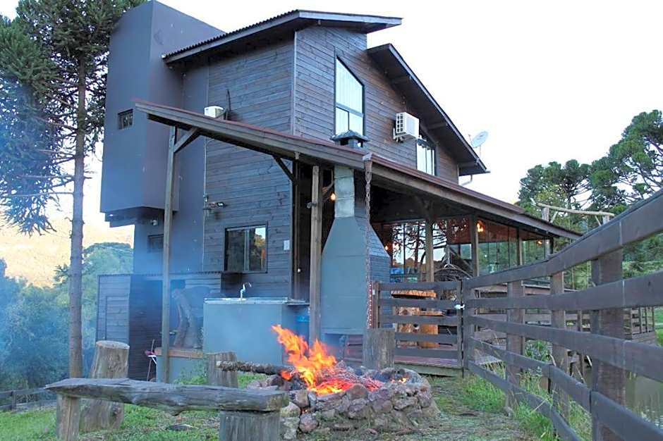Pousada Cachoeira da Neve- Chalé Quero Quero