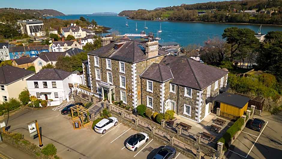 Victoria Hotel by Chef & Brewer Collection