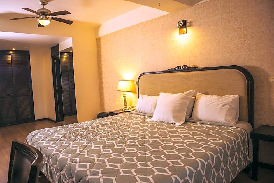 Hotel Clara Luna