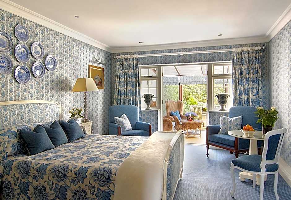 Summer Lodge Country House Hotel