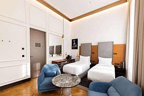 Capriccio Executive Twin Room