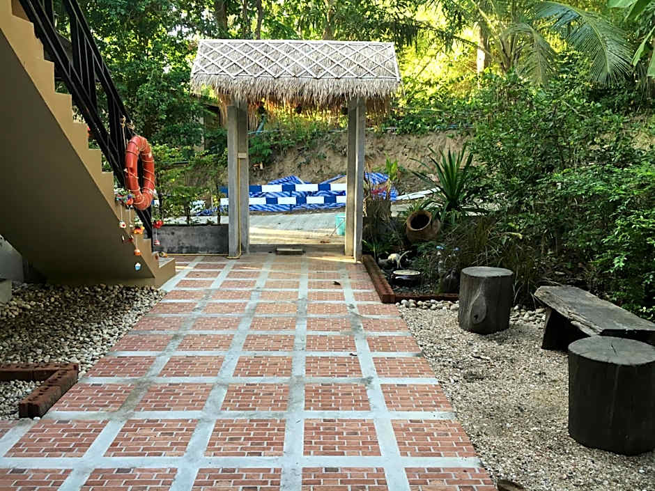 Captan Home