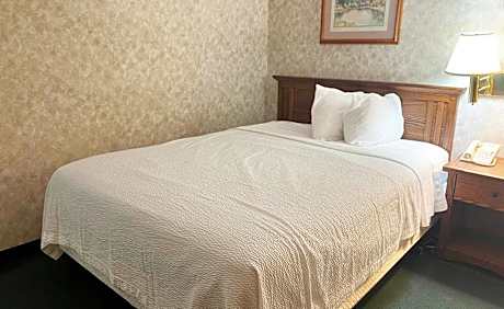 Queen Room - Disability Access