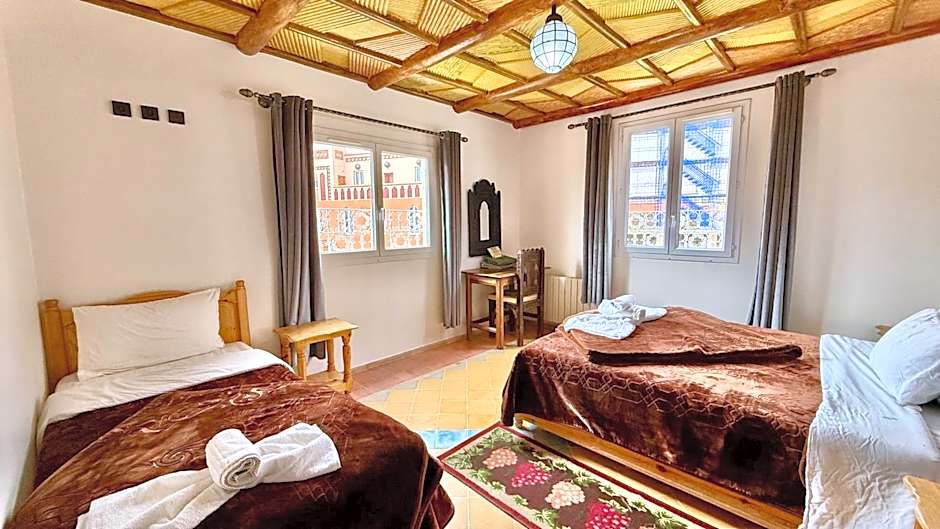 Hotel New Mars Dades
