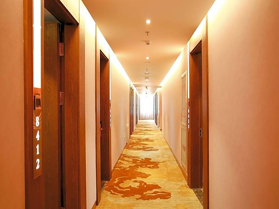 James Joyce Coffetel Harbin Railway Station Songlei Yuanda Pedestrian Street