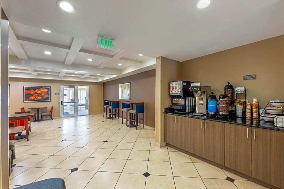 Comfort Inn & Suites Orem near University