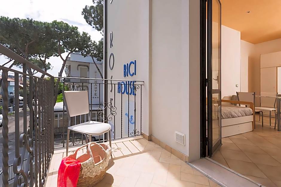 Le Rose Residence & Bici House