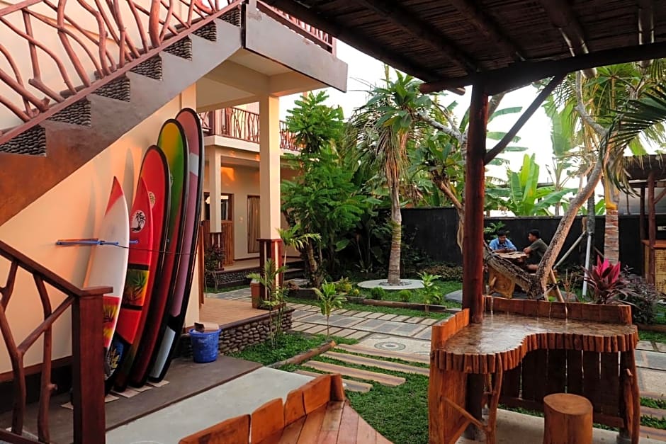 Kelapa Surf Villa – Yeh Sumbul, WY