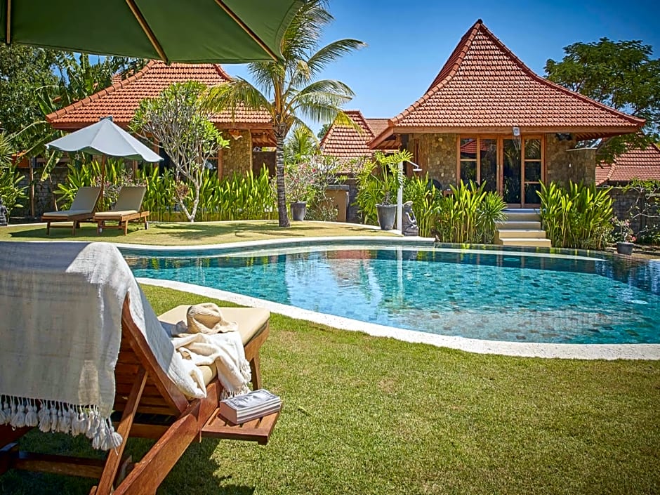 Three Monkeys Villas