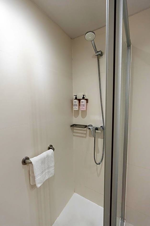 Ryans Ibiza Apartments - Only Adults