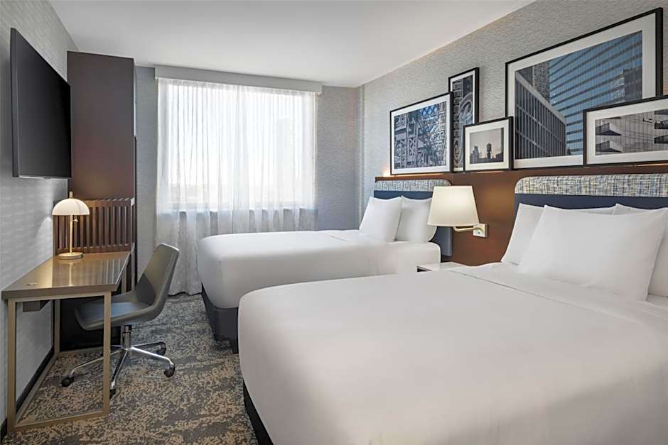 DoubleTree by Hilton Long Island City, NY