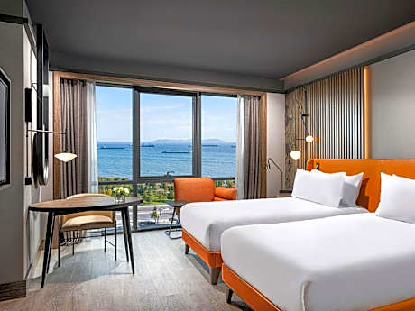 Superior twin room - sea side