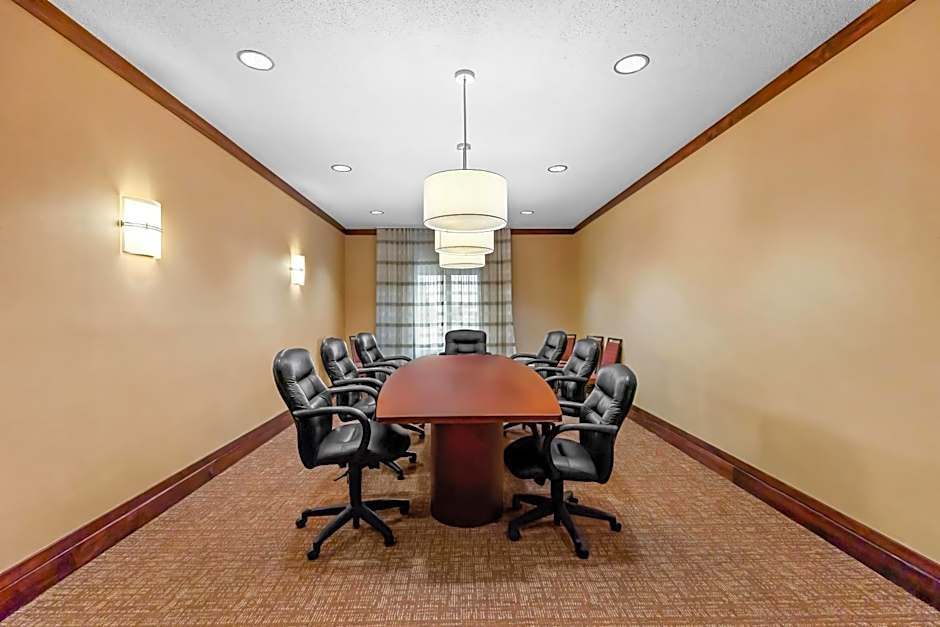 Sonesta Essential Junction City