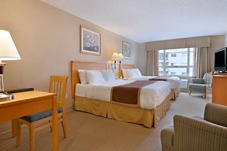 Queen Room with Two Queen Beds - Partially Accessible - Non-Smoking