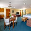 Old Harbor Inn