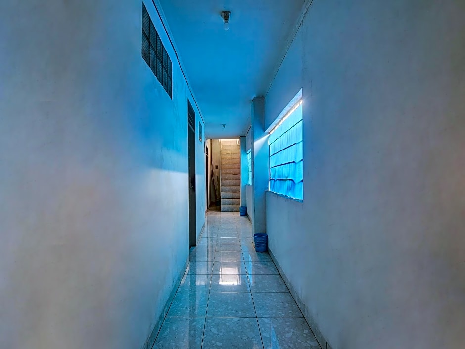 OYO 92041 Hotel Borneo