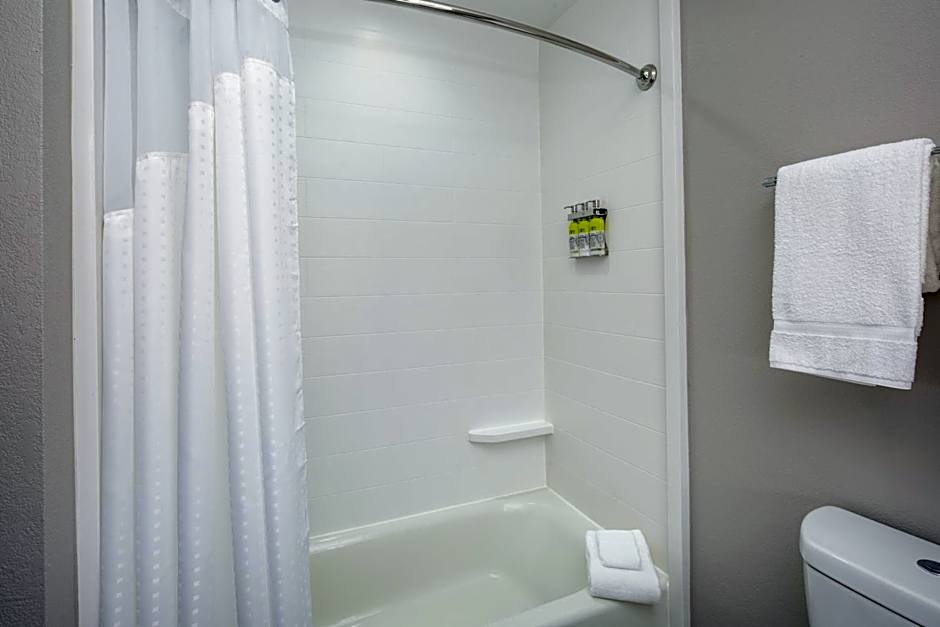 Holiday Inn Express Surprise By IHG