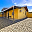 Casa Amarela - WIFi - Prox Praia e Beto Carrero