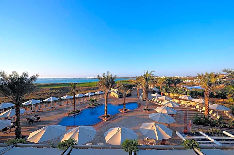 Yas Plaza Bay by IHG