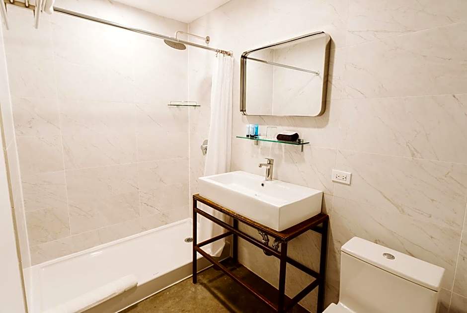 Hotel Alameda, Highline