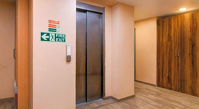 Super Townhouse VIP Road Formerly The Sky