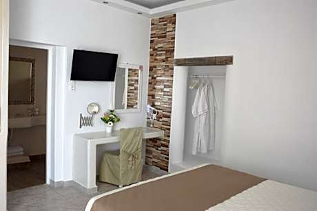 Traditional Triple Room