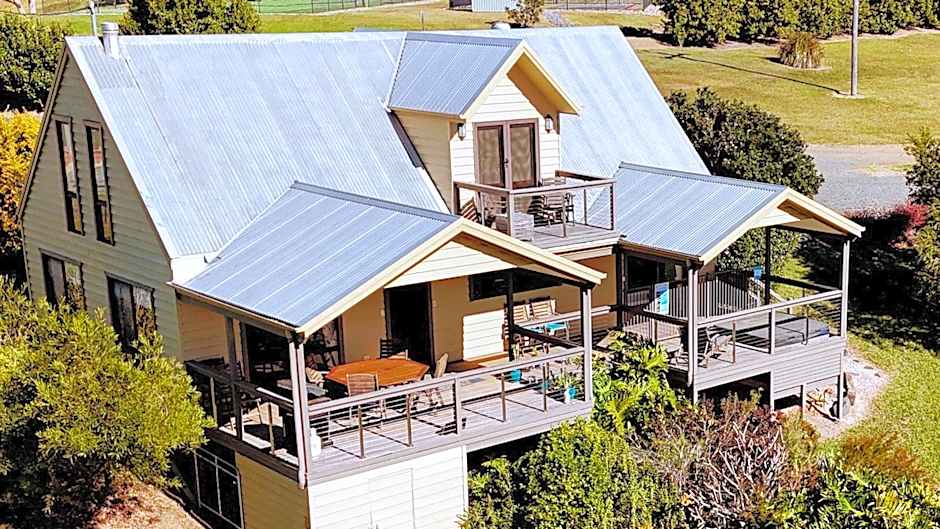 Clarendon Forest Retreat