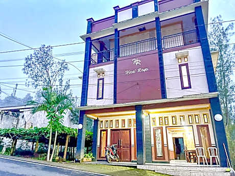 RedDoorz at Hotel Huni Raya Bromo