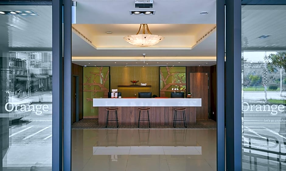 Orange Hotel - Wenhua Chiayi