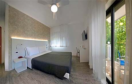 Superior Double or Twin Room with Sea View